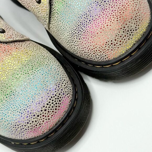 Dr. Martens Pascal 1460 Iridescent Rainbow Leather Boots - Kids US 4 (boys) 5 (g - Picture 4 of 13